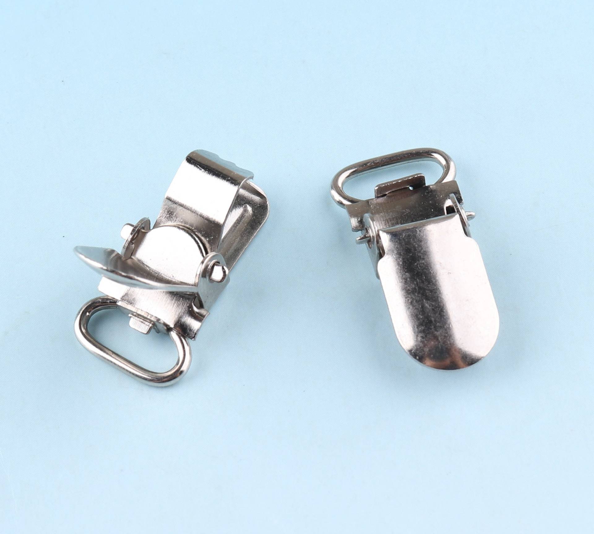 Silber Hosenträgerclips 15 Stück 28 11 Mm Metall Kam-Clips Mini Schnullerclips Straps-Slide-Regler-Hosenträger Versorgung Silber Hosenträgerclips 15 Stück 28 11 Mm Metall Kam-Clips Mini Schnullerclips Straps-Slide-Regler-Hosenträger Versorgung von Etsy - LIKEBAGS