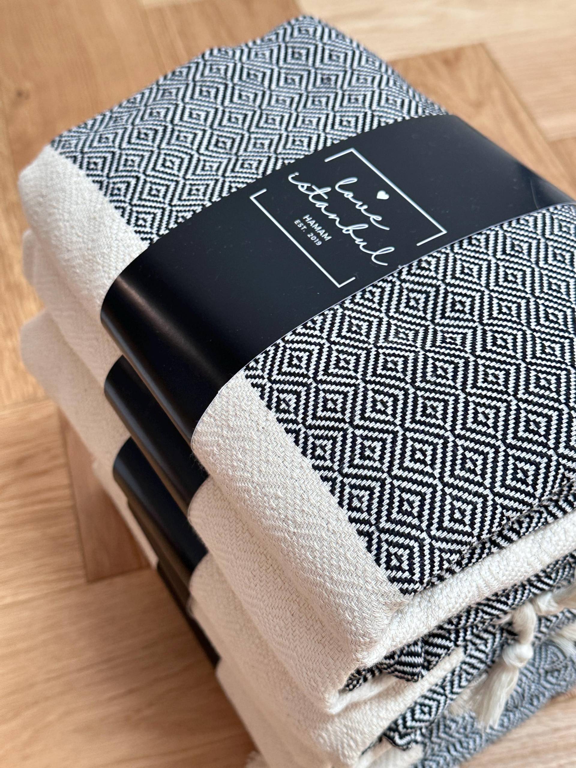 Familienpackung 5 Stück Hamamtuch Lara Handgewebt Im Set Rosa Gelb Türkis Beige Schwarz 100% Baumwolle Xxl Familienpackung 5 Stück Hamamtuch Lara Handgewebt Im Set Rosa Gelb Türkis Beige Schwarz 100% Baumwolle Xxl von Etsy - LOVEISTANBULHAMAM