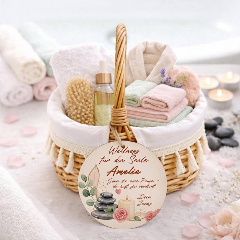 Wellnesskorb Personalisiert Spa Geschenkkorb Für Frauen Kleine Auszeit Geschenk Wellness Geschenkidee Badesalz Badekugeln von Etsy - LOVELYWILDMOMENTSDE