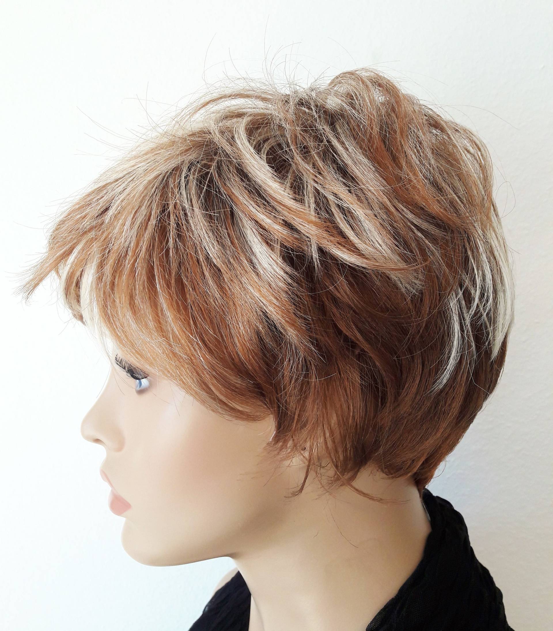 Damen Perücke Mit Freche Kurzhaarfrisur Auch Gut Für Winter Als Mütze Hell Braun Blonde Strähnchen Chemo Alopezie Damen Perücke Mit Freche Kurzhaarfrisur Auch Gut Für Winter Als Mütze Hell Braun Blonde Strähnchen Chemo Alopezie von Etsy - LUXEKOPF