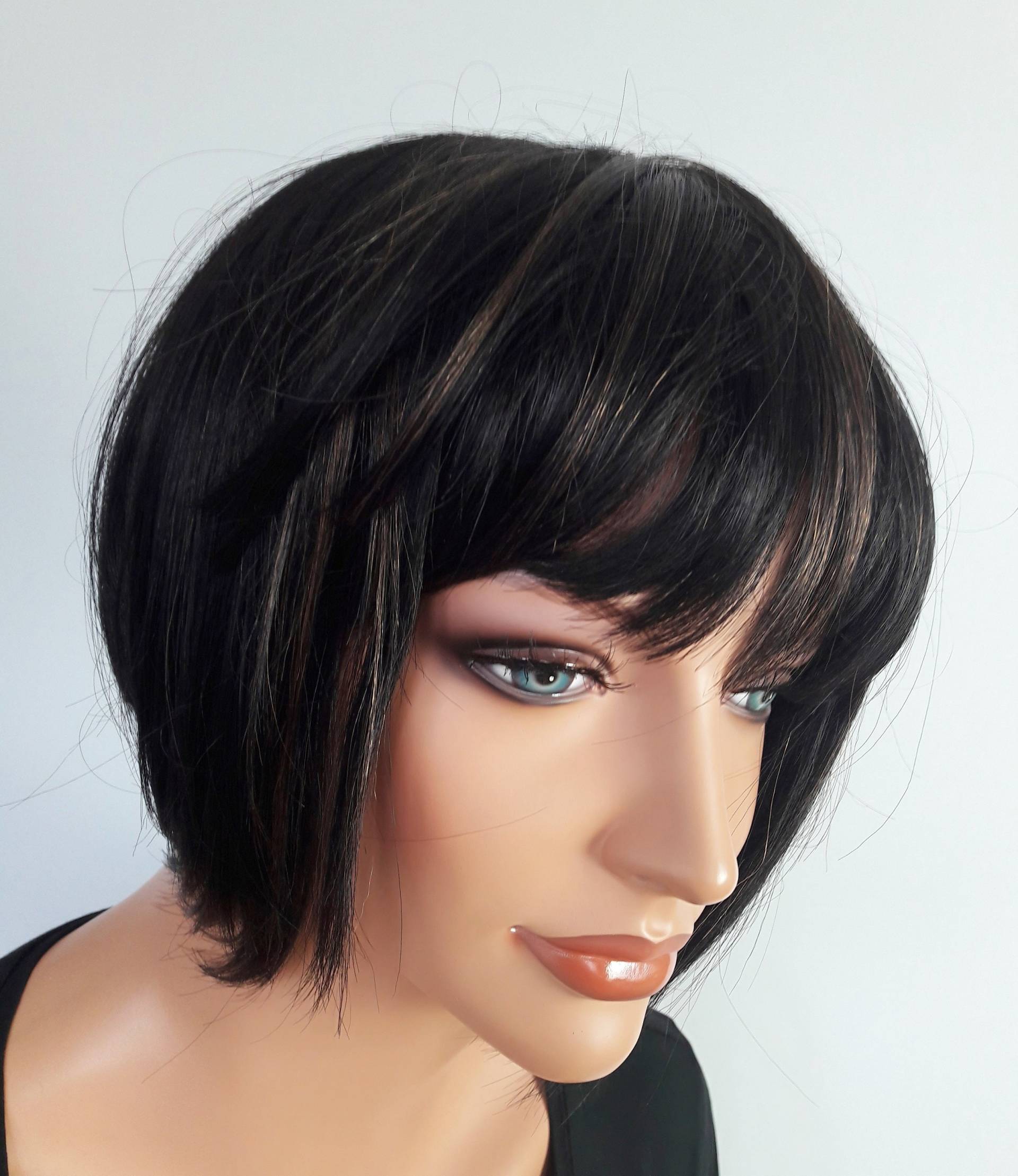 Damen Perücke Trend-Page Frisur Auch Gut Für Winter Natur Schwarz Strähnchen Chemo Alopezie Statt Mütze Damen Perücke Trend-Page Frisur Auch Gut Für Winter Natur Schwarz Strähnchen Chemo Alopezie Statt Mütze von Etsy - LUXEKOPF