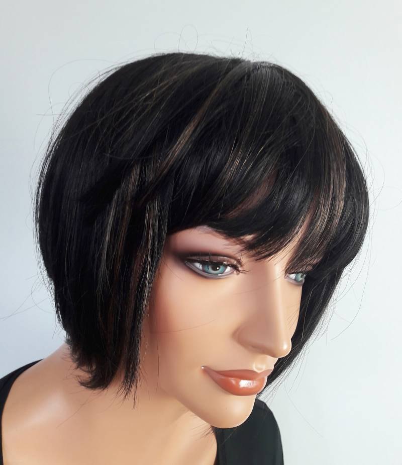 Damen Perücke Trend-Page Frisur Auch Gut Für Winter Natur Schwarz Strähnchen Chemo Alopezie Statt Mütze Damen Perücke Trend-Page Frisur Auch Gut Für Winter Natur Schwarz Strähnchen Chemo Alopezie Statt Mütze von Etsy - LUXEKOPF