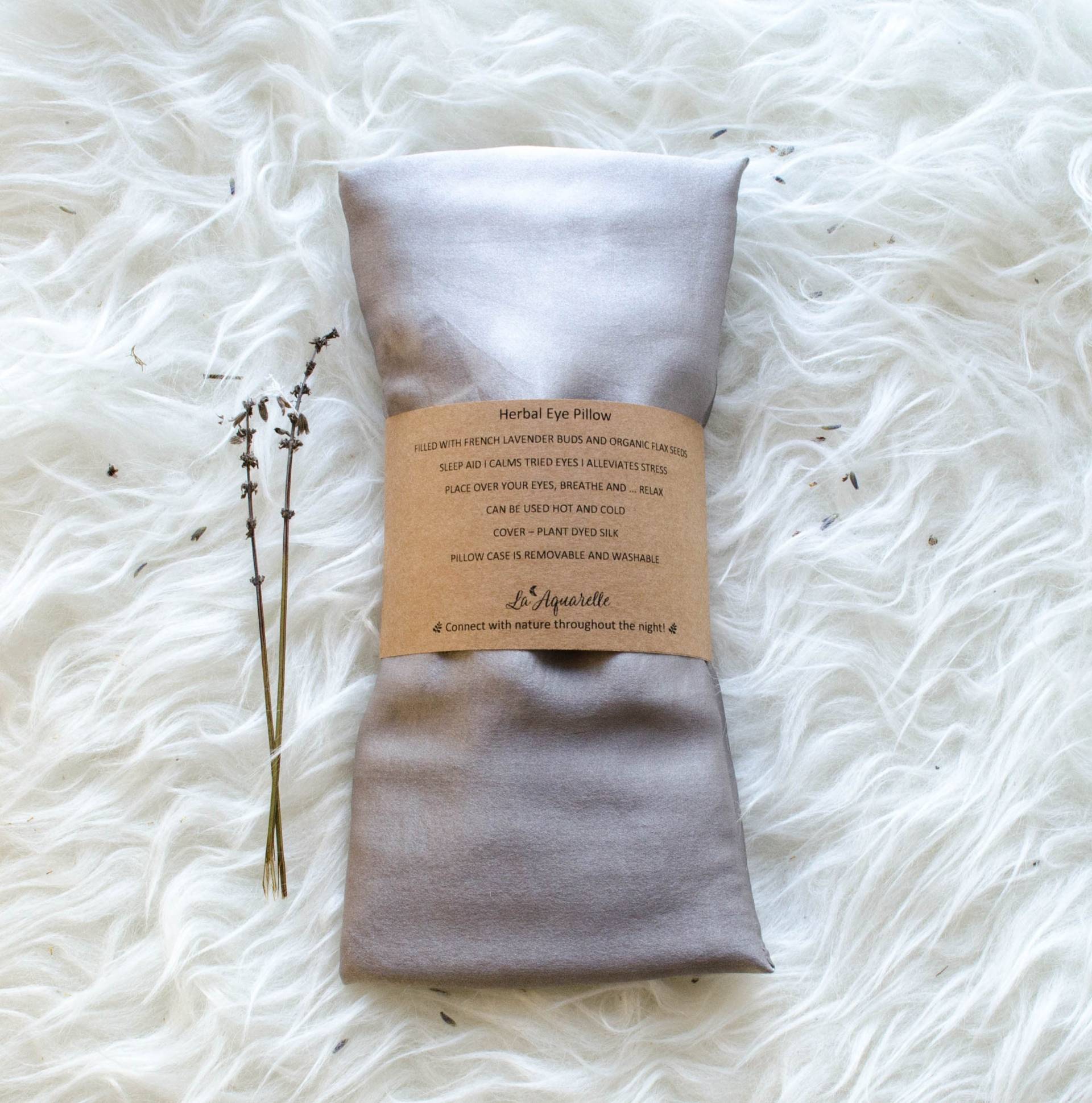Lavendel Augenkissen, Kohle Augenkissen Mit Abnehmbarem Bezug, Entspannungsgeschenk, Bio-Geschenk Für Sie, Aromatherapie-Kissen, Geschenk Yogi Lavendel Augenkissen, Kohle Augenkissen Mit Abnehmbarem Bezug, Entspannungsgeschenk, Bio-Geschenk Für Sie, Aromatherapie-Kissen, Geschenk Yogi von Etsy - LaAquarelle