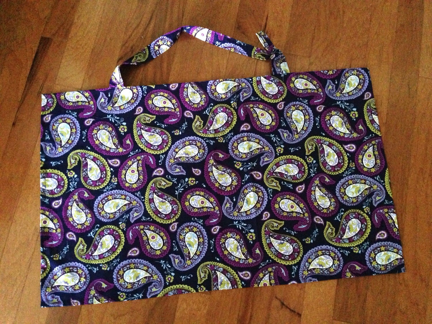 Lila Paisley Pflege Zu Decken Lila Paisley Pflege Zu Decken von Etsy - LadybugsKissBoutique