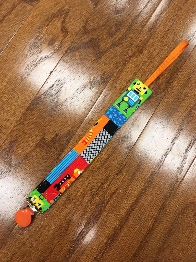 Roboter Schnullerclip Roboter Schnullerclip von Etsy - LadybugsKissBoutique
