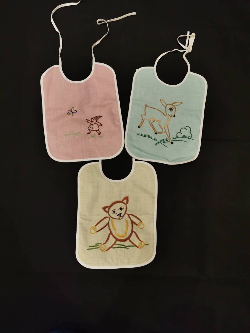 3 Teiliges Baby Baumwolle Bestickt Lätzchen Babylatz Taufe Latz Handarbeit Pastell von Etsy - Landmum