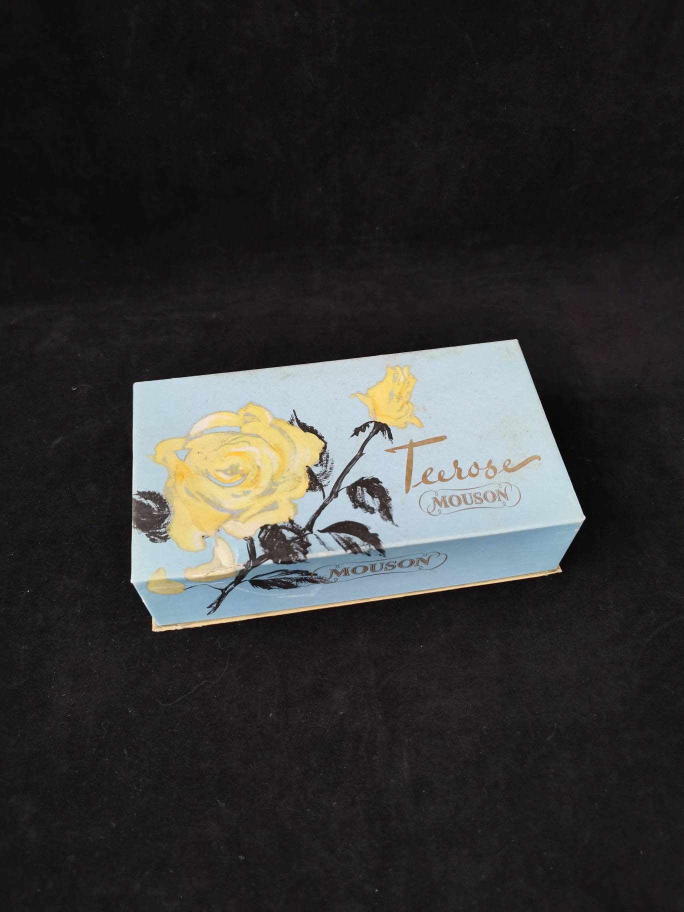 Teerose Mouson Apfelblüte 3x Creme Seife Geschenkpackung Neu Teerose Mouson Apfelblüte 3x Creme Seife Geschenkpackung Neu von Etsy - Landmum