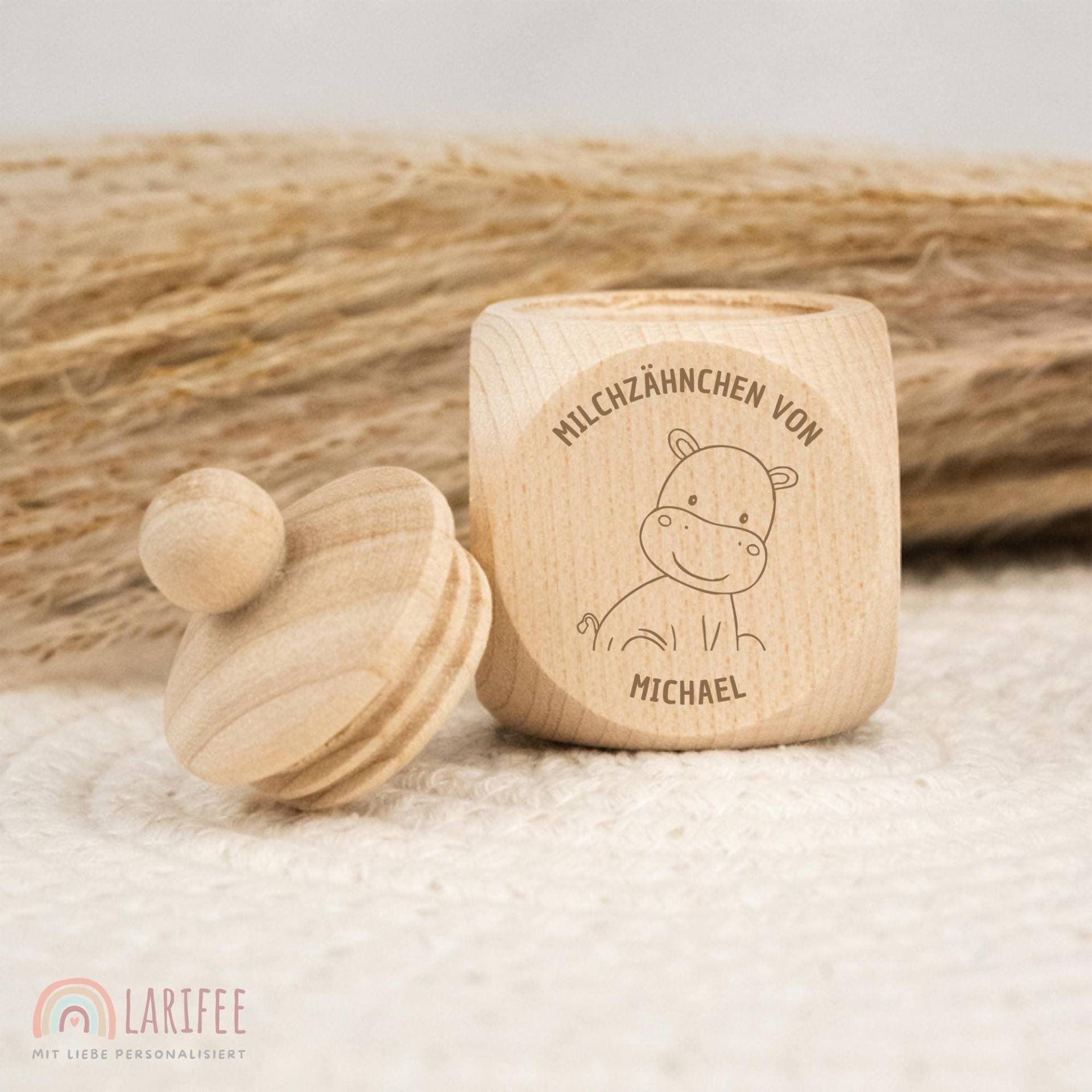 Zahndose Personalisiert Mit Nilpferd, Milchzahndose Name, Aus Holz, Dose Milchzähne, Schraubverschluss, Lasergravur Zahndose Personalisiert Mit Nilpferd, Milchzahndose Name, Aus Holz, Dose Milchzähne, Schraubverschluss, Lasergravur von Etsy - Larifee