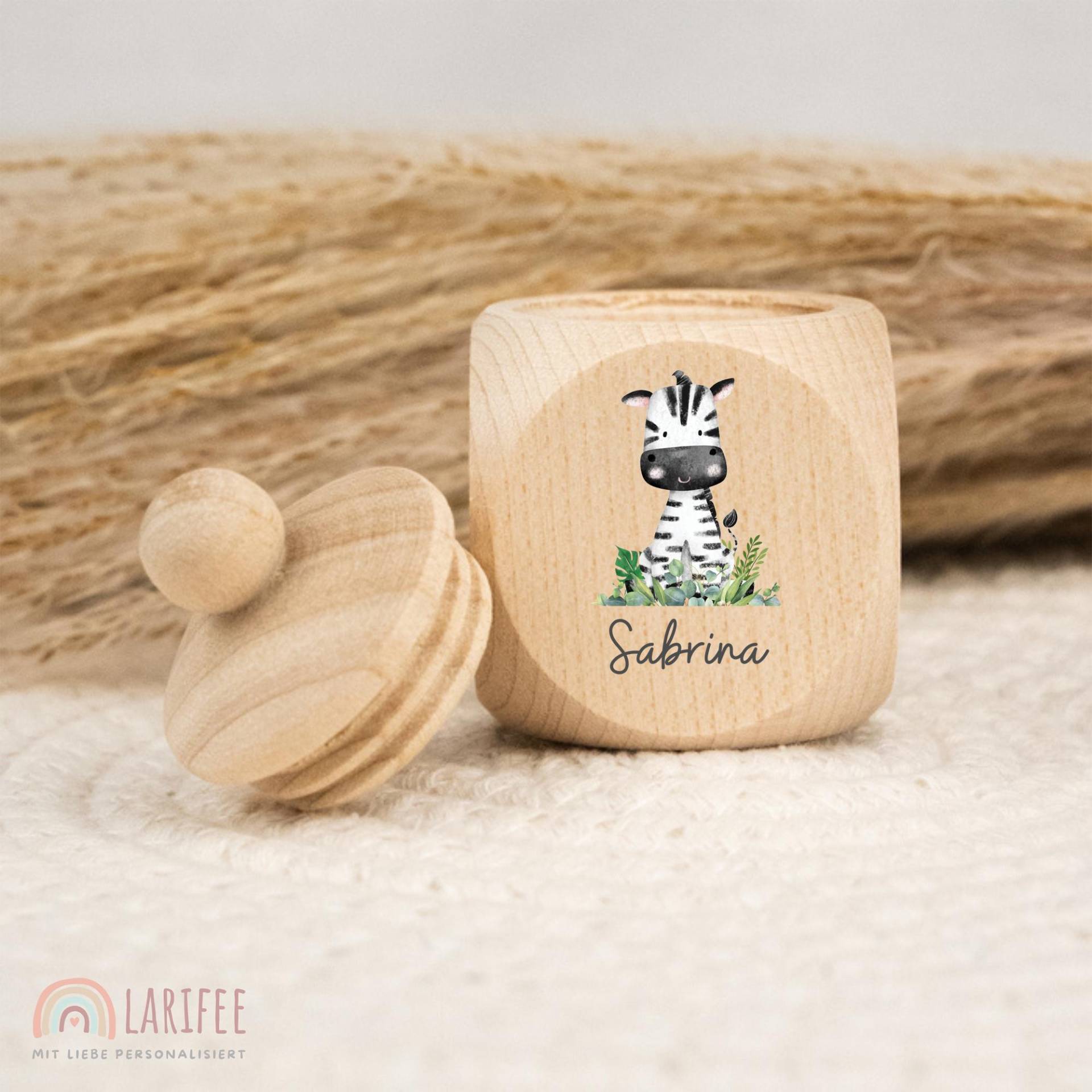 Zahndose Personalisiert Mit Zebra, Milchzahndose Name, Aus Holz, Dose Milchzähne, Schraubverschluss, Zahnfee, Uv-Druck Zahndose Personalisiert Mit Zebra, Milchzahndose Name, Aus Holz, Dose Milchzähne, Schraubverschluss, Zahnfee, Uv-Druck von Etsy - Larifee