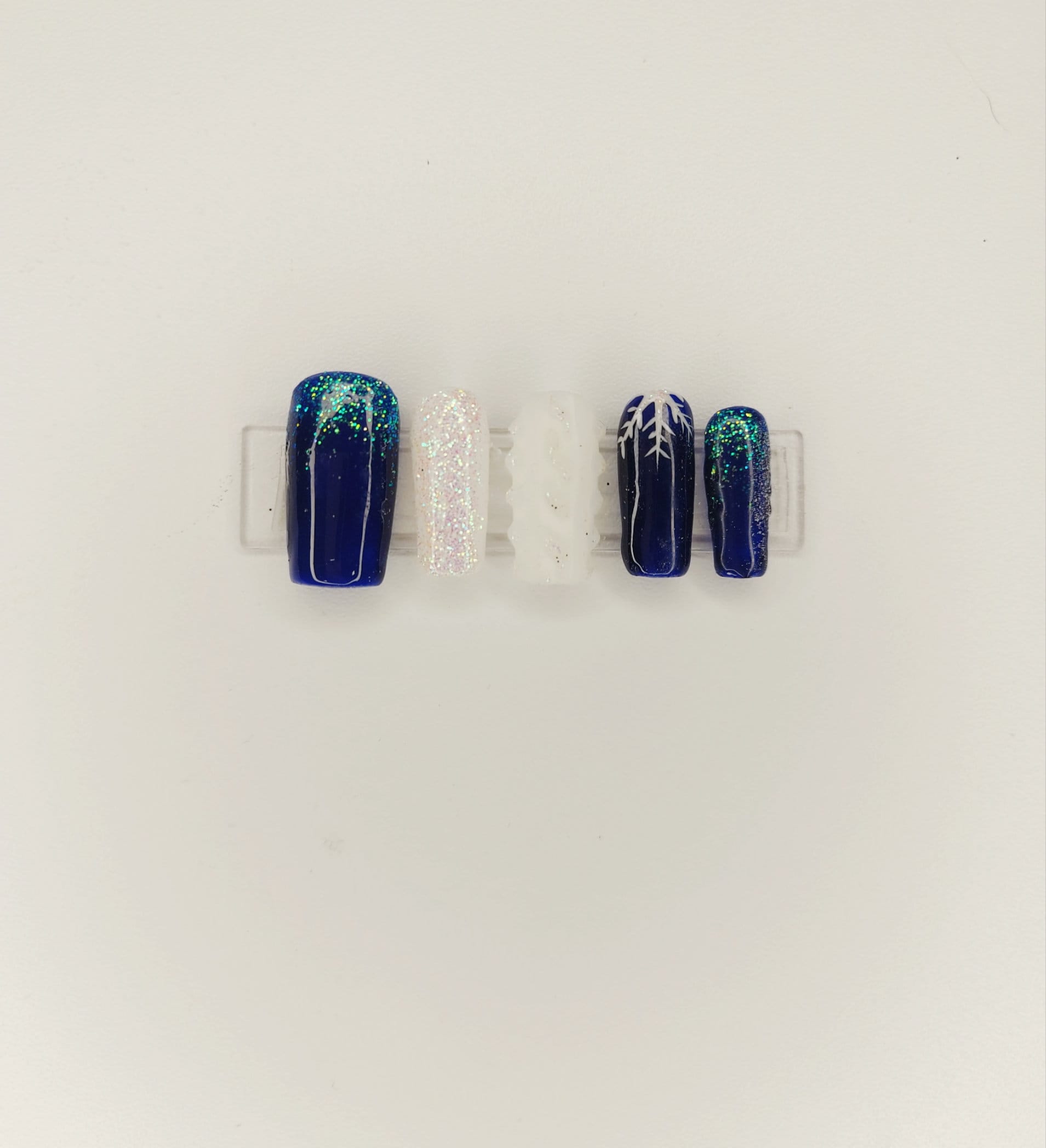 Wiederverwendbare Individuelle Kunstnägel | Press On Nails, 10Er-Set, Weihnachtskollektion 2021 Wiederverwendbare Individuelle Kunstnägel | Press On Nails, 10Er-Set, Weihnachtskollektion 2021 von Etsy - LauraFeeDesOngles