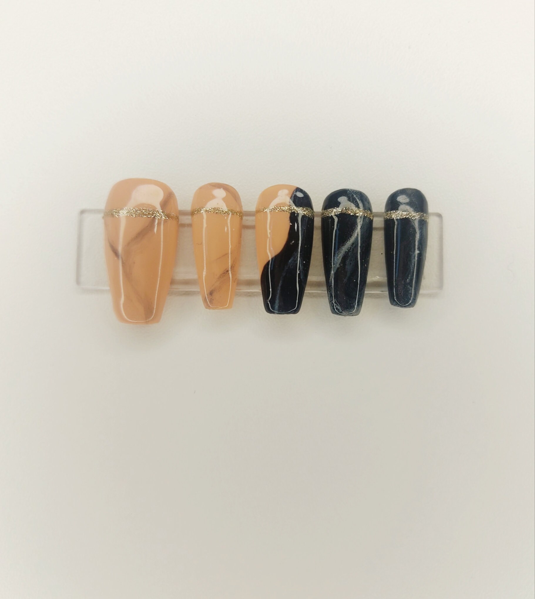 Wiederverwendbare Individuelle Kunstnägel | Press On Nails, 10Er-Set, Winterkollektion 2021/2022 Wiederverwendbare Individuelle Kunstnägel | Press On Nails, 10Er-Set, Winterkollektion 2021/2022 von Etsy - LauraFeeDesOngles