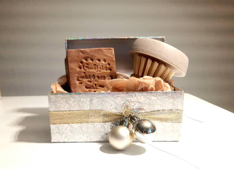 Olivenölseife Mit 20% Lorbeeröl & Rasierpinsel - Perfektes Weihnachtsgeschenk Für Männer Vegan Olivenölseife Mit 20% Lorbeeröl & Rasierpinsel - Perfektes Weihnachtsgeschenk Für Männer Vegan von Etsy - LaurgreenGeschenke