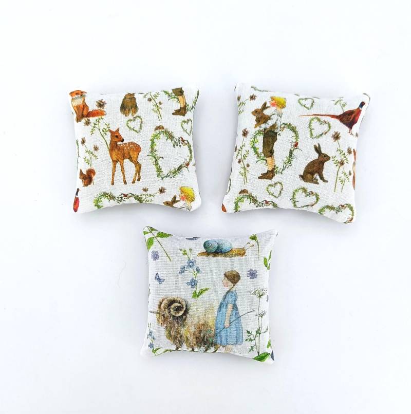 Lavendelkissen Aus Baumwollstoff Genäht Lavendelkissen Aus Baumwollstoff Genäht von Etsy - LauterNetteSaechala