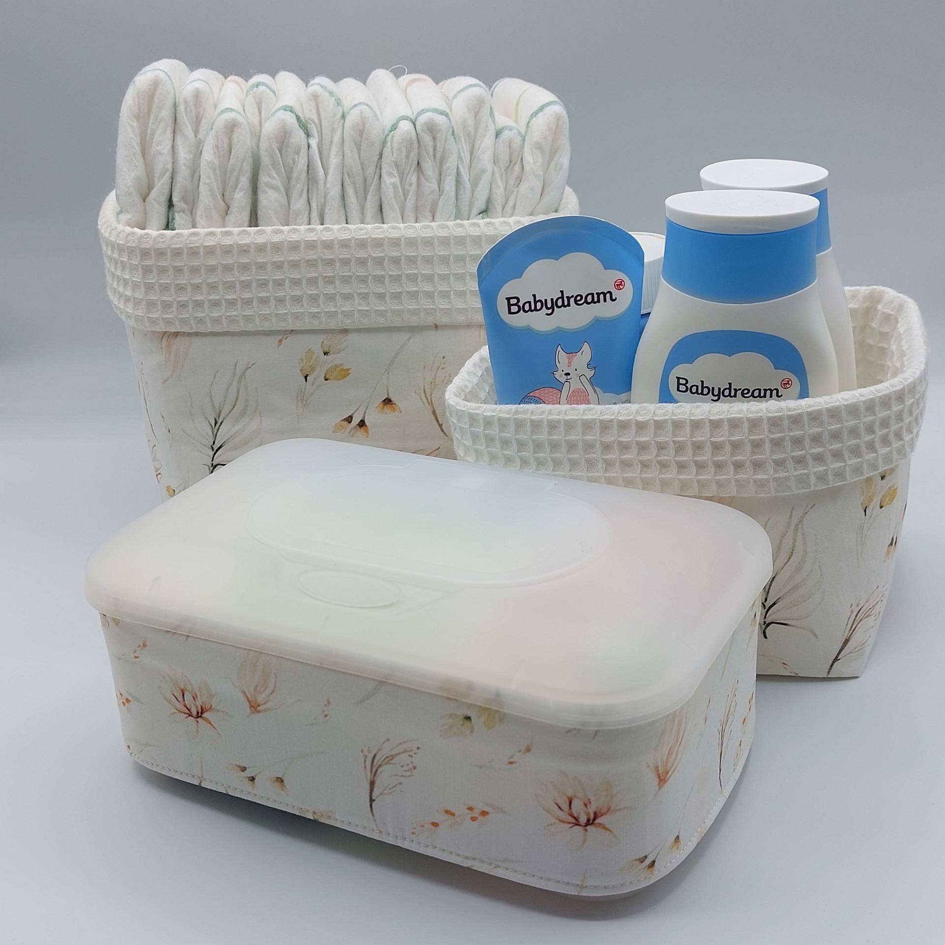 Wickeltischset ~Blumen ~ Ecru Wahlweise Mit Oder Ohne Bezug Feuchttücherbox Baumwolle/Waffelpique Wickeltischset ~Blumen ~ Ecru Wahlweise Mit Oder Ohne Bezug Feuchttücherbox Baumwolle/Waffelpique von Etsy - LeNiCreativ