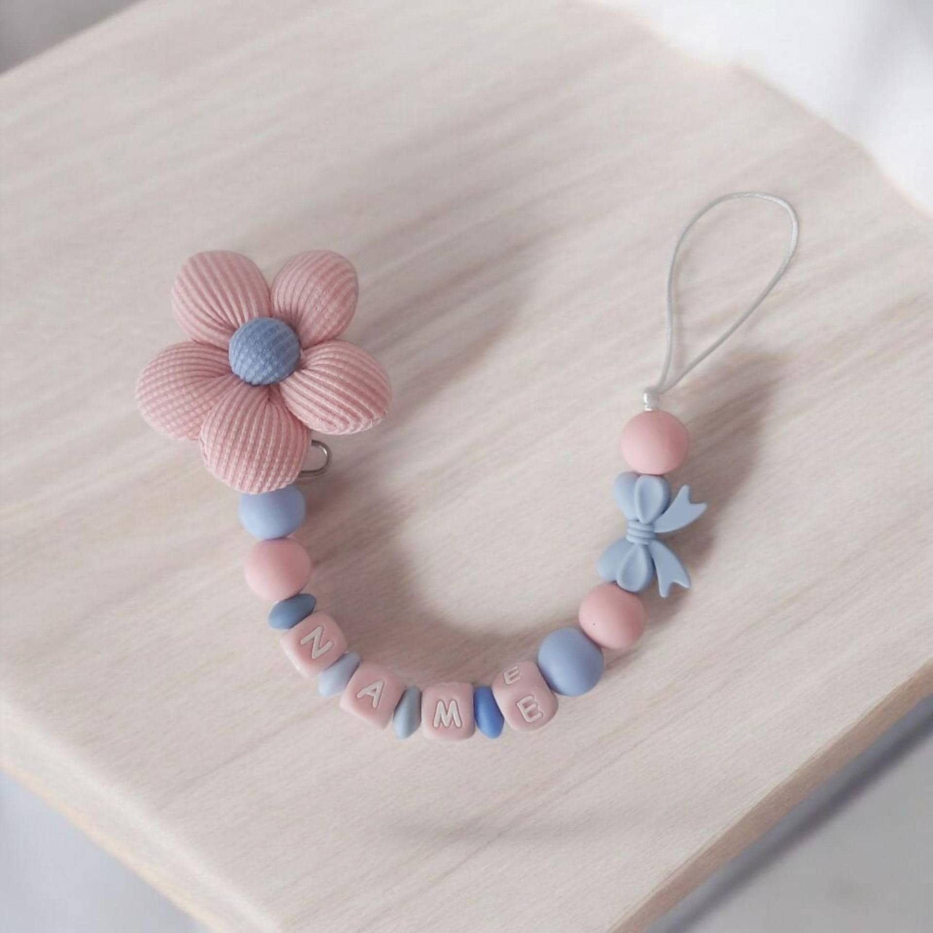 Schnullerkette Personalisiert von Etsy - LemeravigliedimariCo