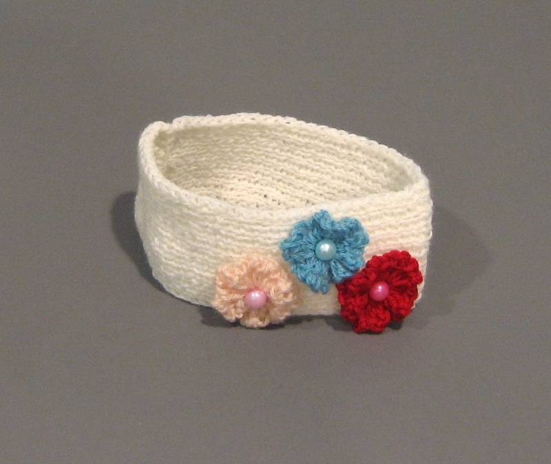 Baby Mädchen Stirnband, Weißes Handgemachtes Stirnband Mit Blume, Rot, Blau Und Rosa Blumen - Lk109 Baby Mädchen Stirnband, Weißes Handgemachtes Stirnband Mit Blume, Rot, Blau Und Rosa Blumen - Lk109 von Etsy - LenasKnitting