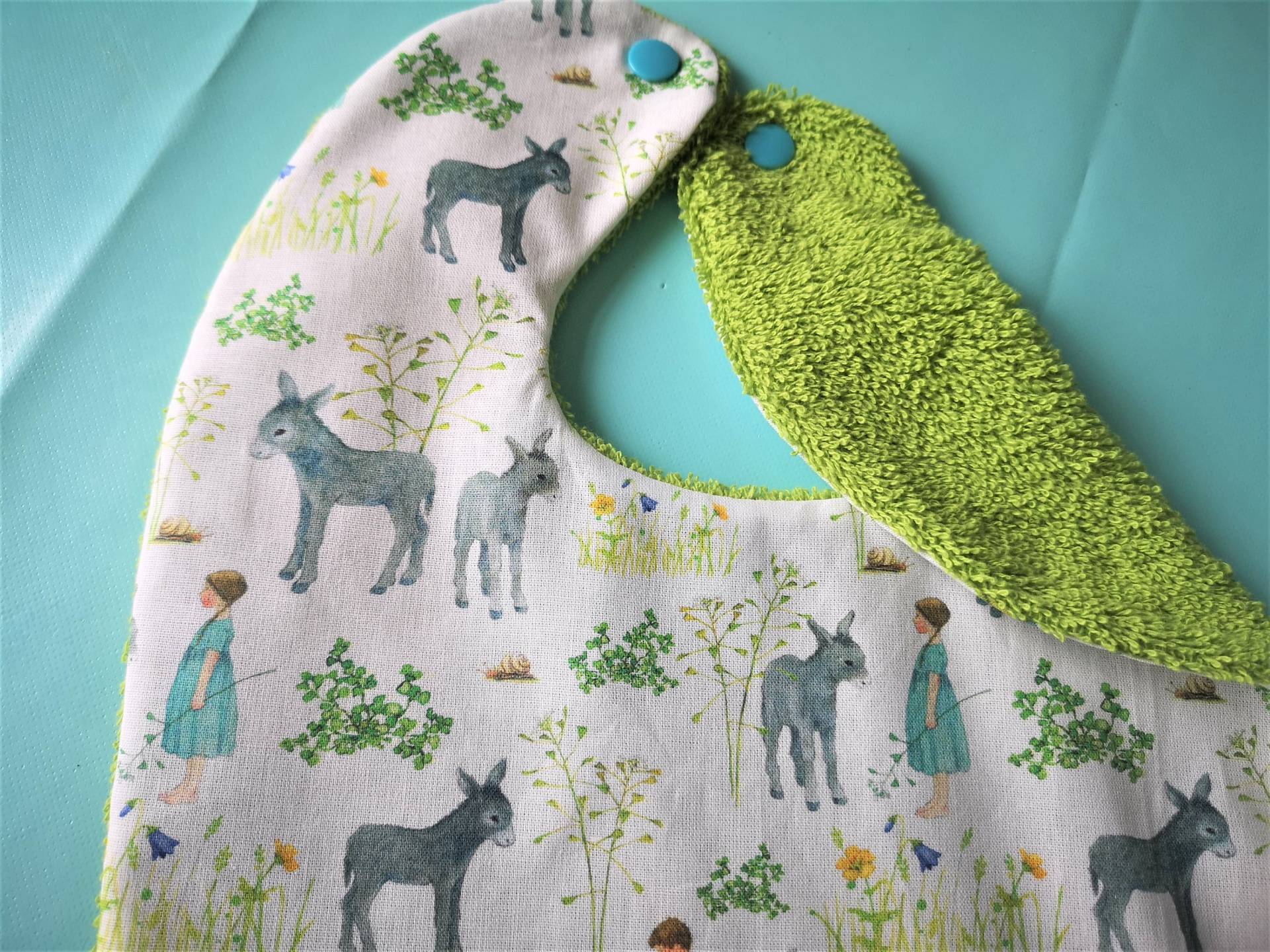 Lätzchen Wendelätzchen Baby Spucktuch Drescher Esel Lätzchen Wendelätzchen Baby Spucktuch Drescher Esel von Etsy - Lenisalih