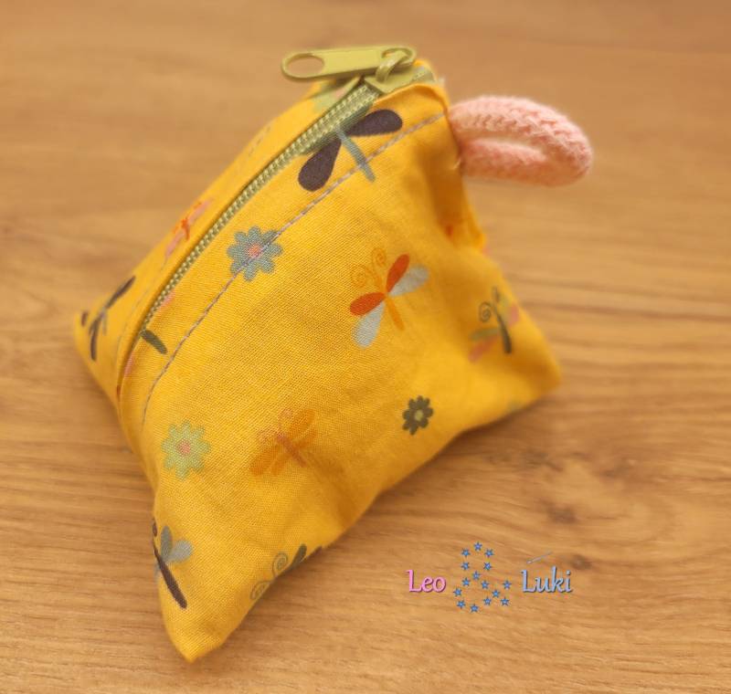 Schnullertasche - Pyramidentasche Schmetterlinge von Etsy - LeoUndLuki