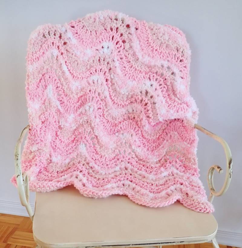 Handgefertigte Babydecke, Babygeschenk, Duschgeschenk, Decke 19057, 19058, Versandfertig von Etsy - LesCreationsManon