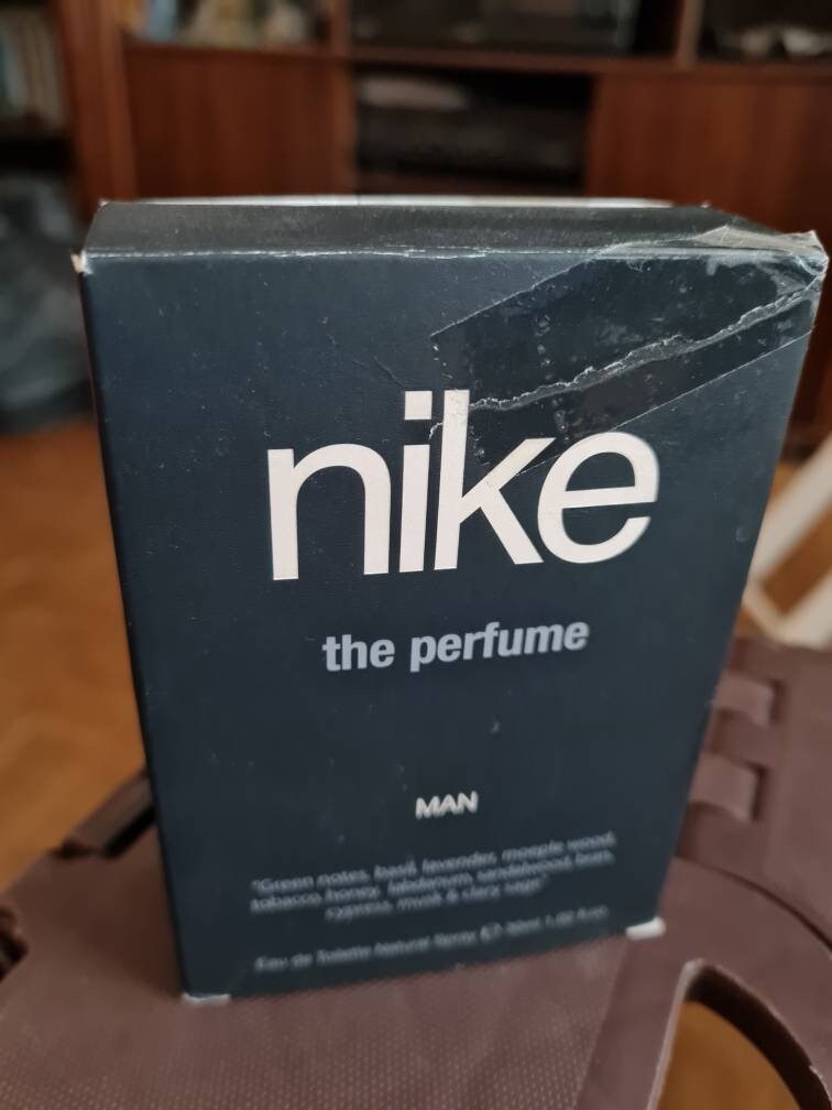 Nike Man Parfüm 30 Ml Mit Box Nike Man Parfüm 30 Ml Mit Box von Etsy - LesdecosdeSyleane