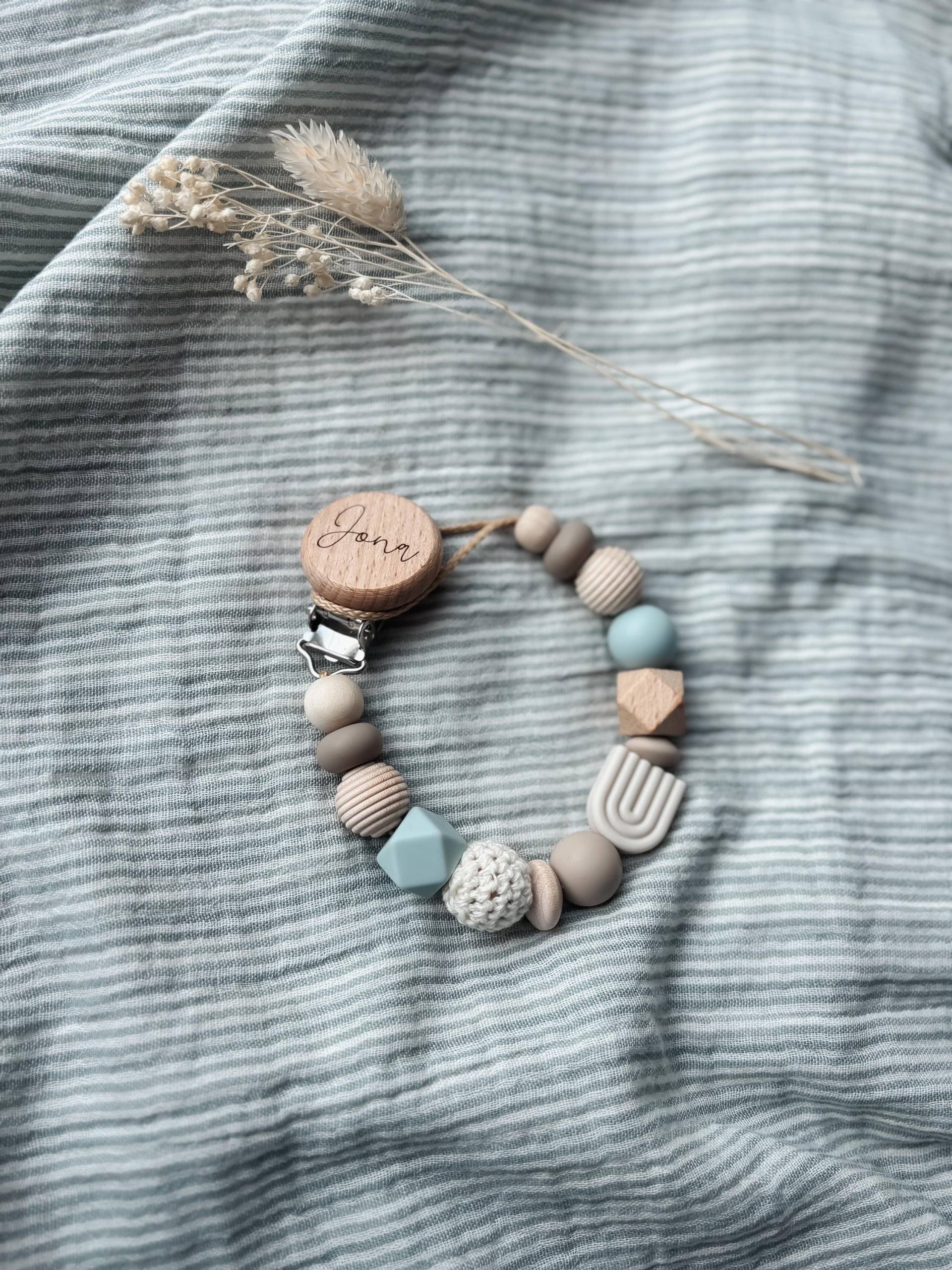 Schnullerkette Mit Namen Personalisiert - Regenbogen Beige Blau Geschenk Geburt- Taufe von Etsy - LeukkStudio