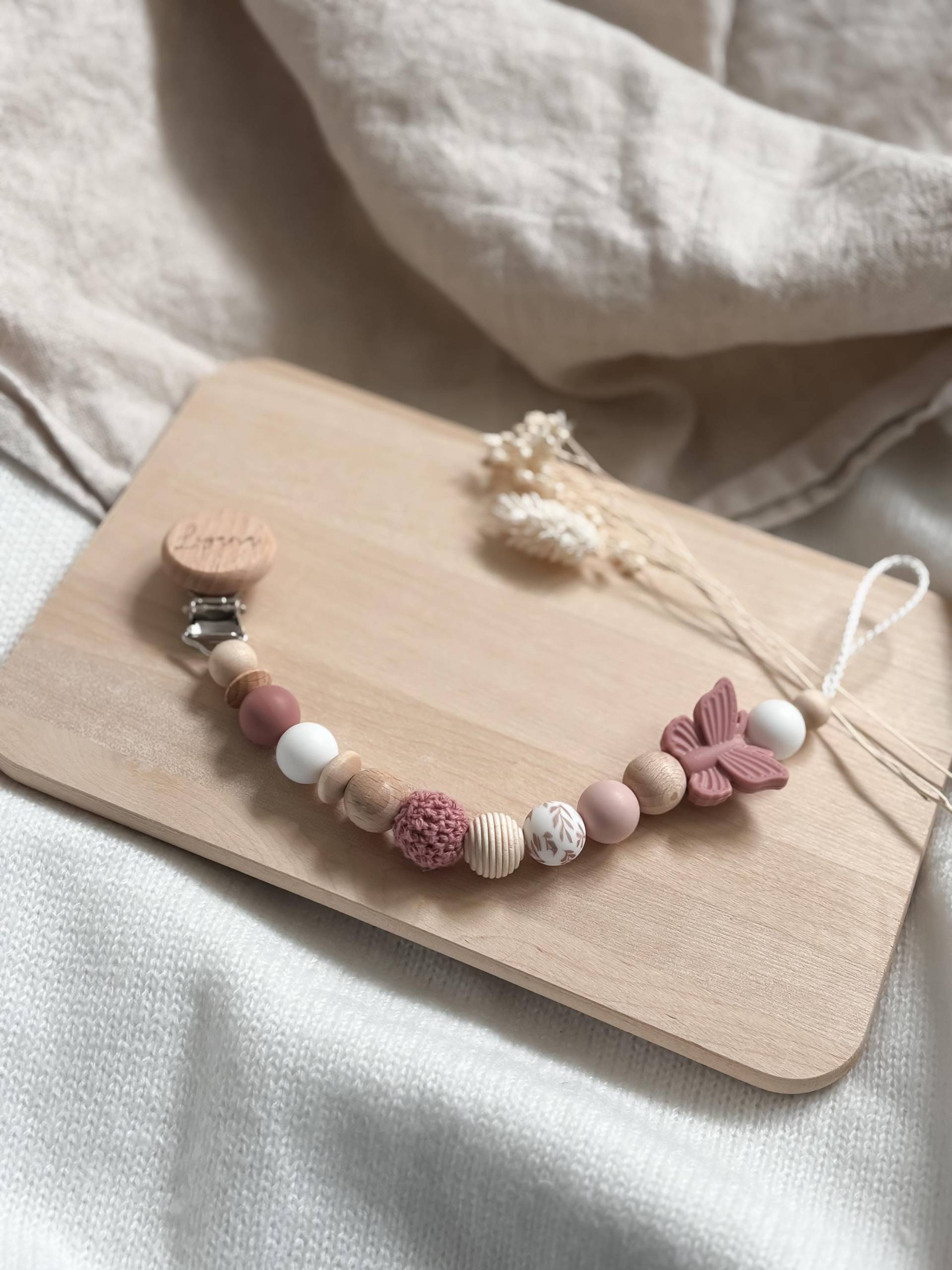 Schnullerkette Mit Namen Personalisiert - Schmetterling Rosa Geschenk Geburt von Etsy - LeukkStudio