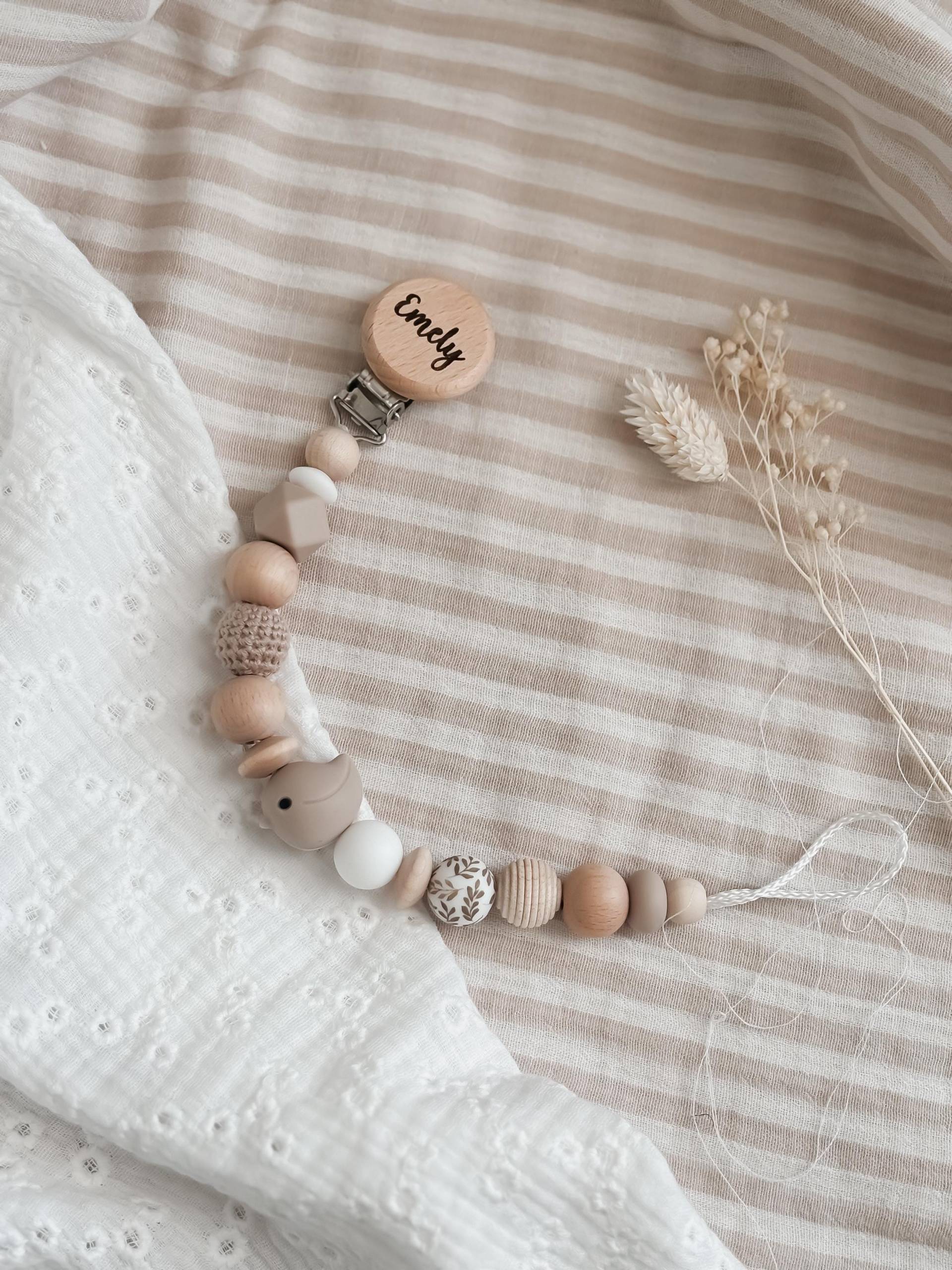 Schnullerkette Mit Namen Personalisiert - Vogel Beige Geschenk Idee von Etsy - LeukkStudio