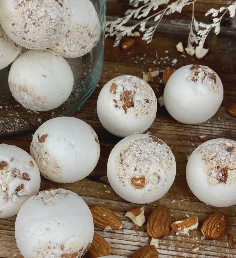Badekugel, Badepraline Mit Shea-Butter, Lavendel, Mandel, Vegane Badetrüffel, Weihnachtsgeschenk, Wichtelgeschenk von Etsy - LiBebyLisa