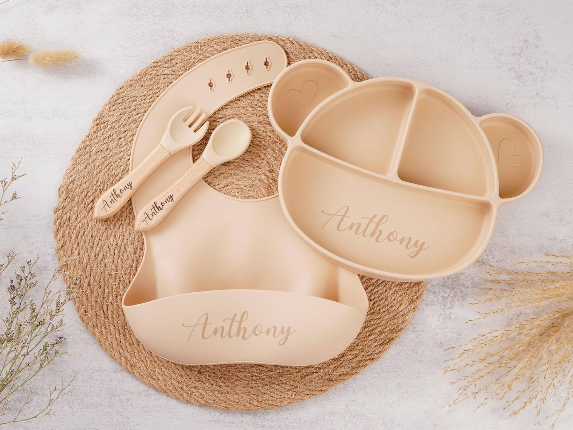 Custom Baby Plate Set With Name, Baby Feeding Set, Engraved Silicone Weaning Set, Baby Shower Gifts, Christmas Gifts For Baby Custom Baby Plate Set With Name, Baby Feeding Set, Engraved Silicone Weaning Set, Baby Shower Gifts, Christmas Gifts For Baby von Etsy - Lianetze