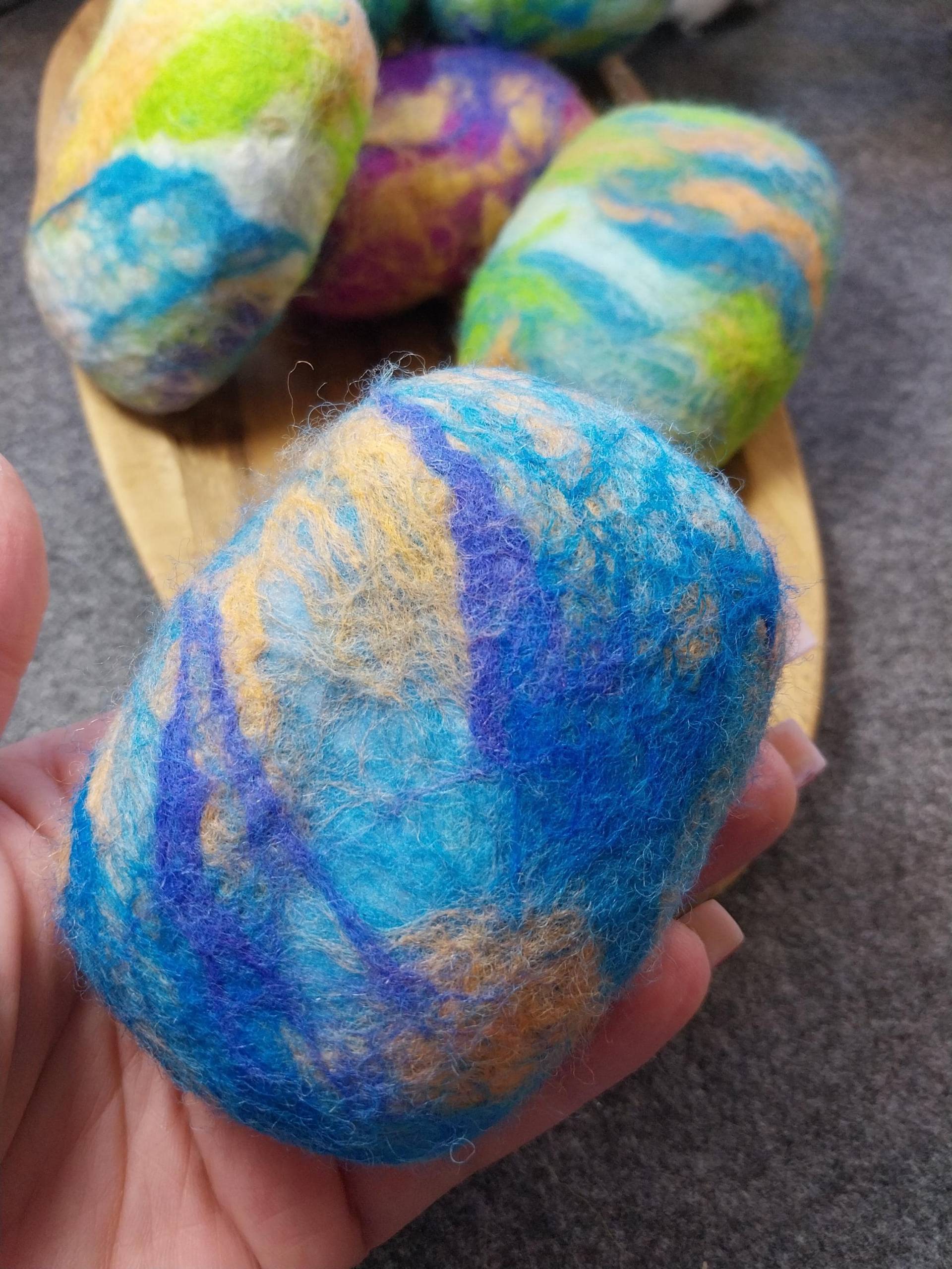 Filzseife - Wolle Gefilzteseife Spafilzseife, Naturseife, Seife Mit Wolle, Handgemachte Seife, Geschenkidee, Spa , Filz Filzseife - Wolle Gefilzteseife Spafilzseife, Naturseife, Seife Mit Wolle, Handgemachte Seife, Geschenkidee, Spa , Filz von Etsy - LibelleLaden