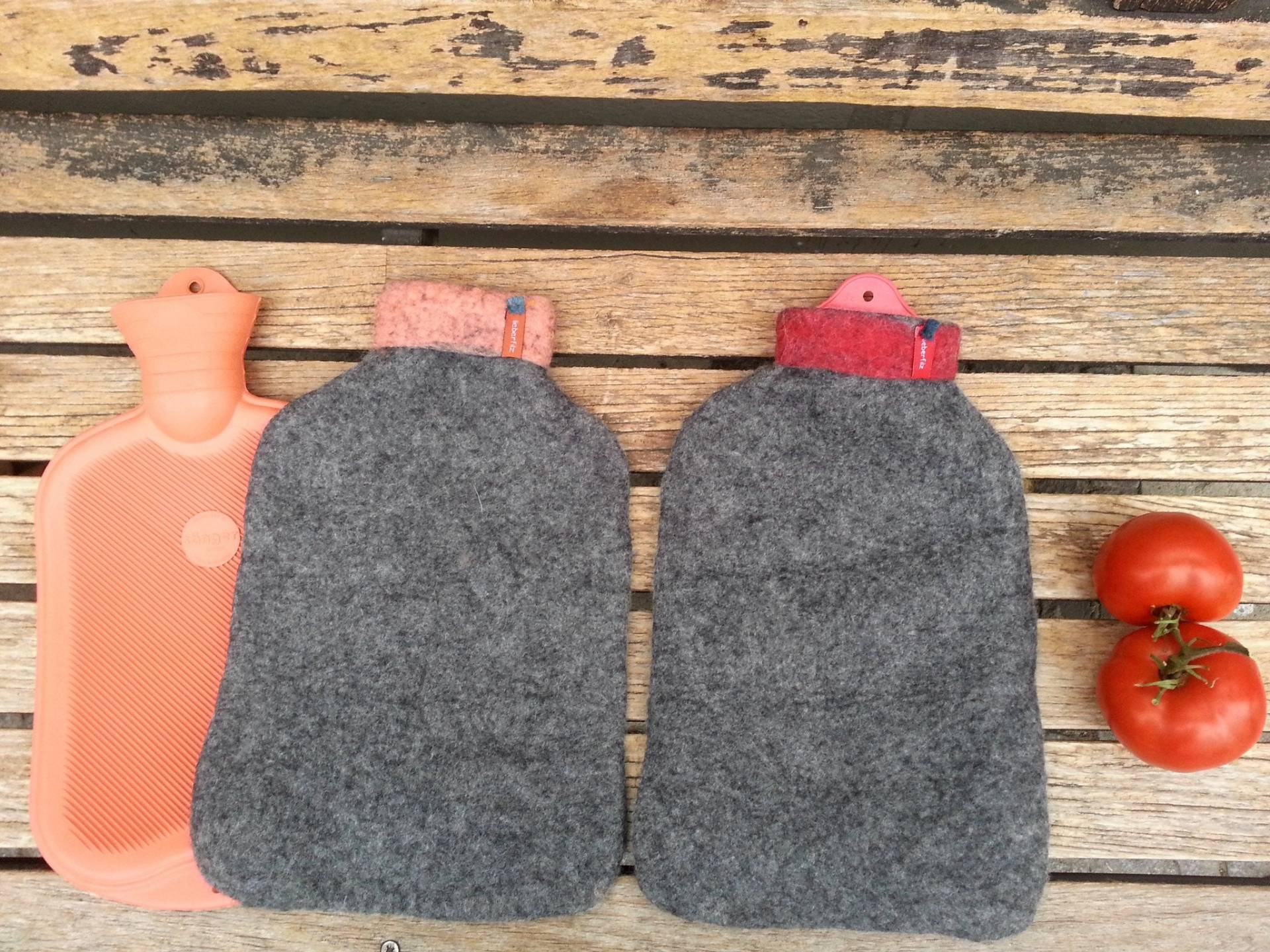 Wärmflasche Mit Farbigen Rollkragen, Mittelgrau von Etsy - Lieberfilz