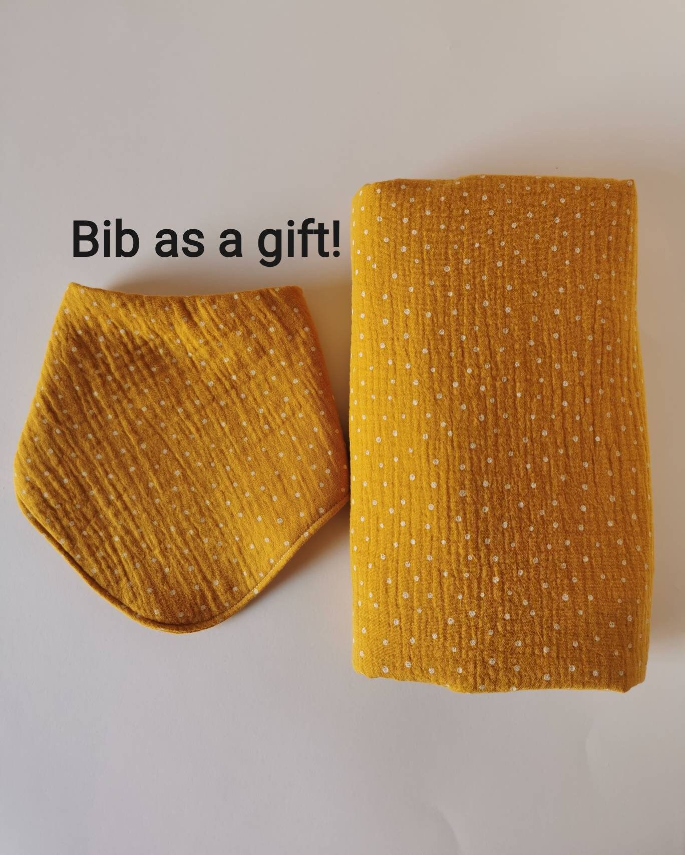 Wickelauflage, Musselin Bandana Bib Wickelauflage, Musselin Bandana Bib von Etsy - LiiLeBib