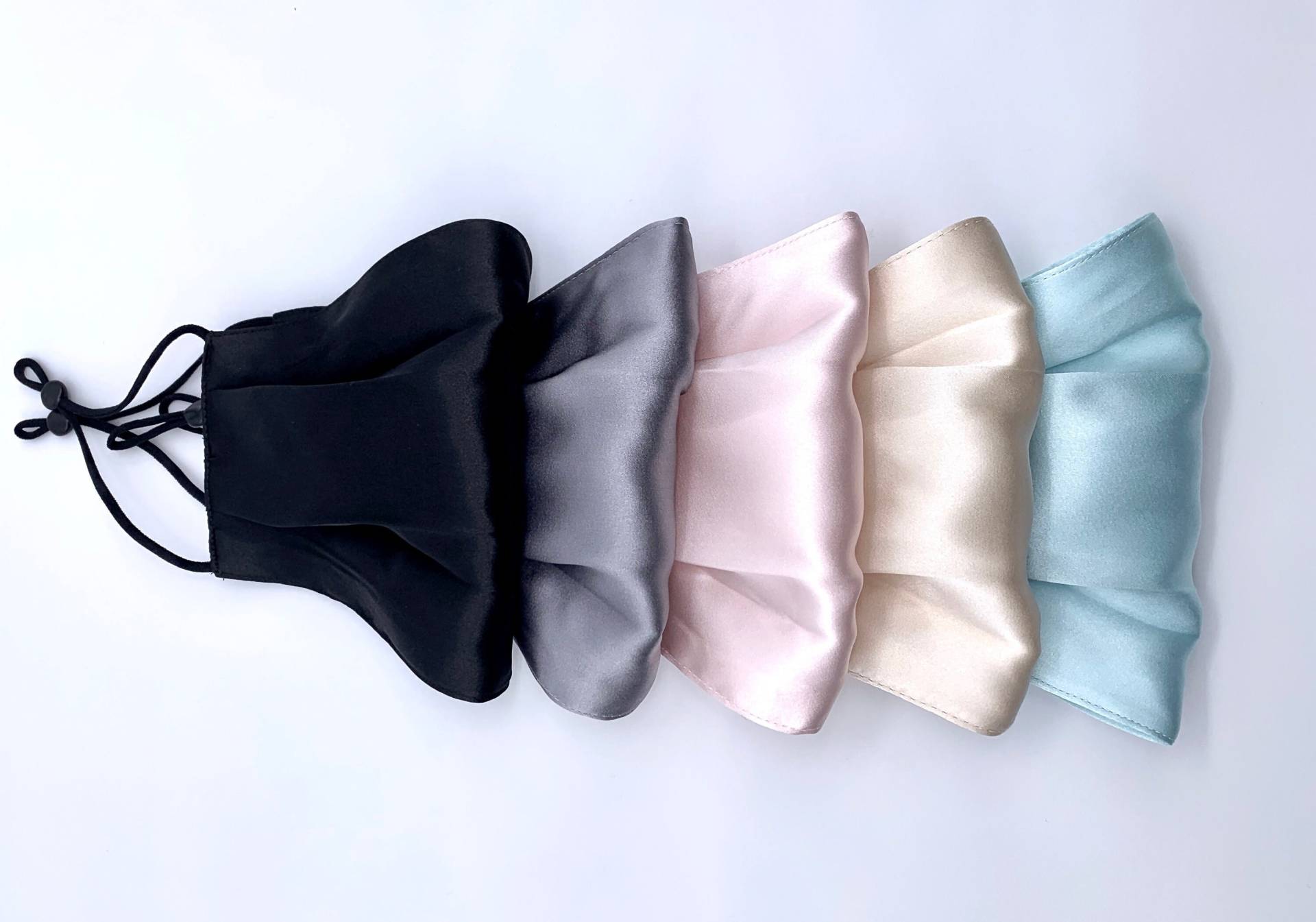Bio Seide Gesichtsmaske | Aus Maulbeerseide Mit Nasenbügel Und Falten 100% Verstellbare Bänder Leicht Zu Atmen Waschbar Bio Seide Gesichtsmaske | Aus Maulbeerseide Mit Nasenbügel Und Falten 100% Verstellbare Bänder Leicht Zu Atmen Waschbar von Etsy - LilaSilkCo