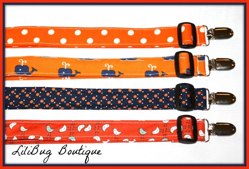 Lilibug Holen Sie Verstellbare Pflege- Und Bib Clip - Orangen Marineblau von Etsy - LiliBugBoutique