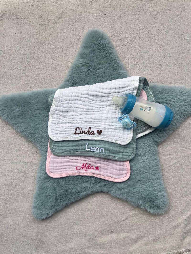 Personalisierte Geschenke, Geschenkidee Bei Geburt, Spucktuch, Musselin, Geschenke Personalisierbar, Baby, Kind von Etsy - Lilienzauber