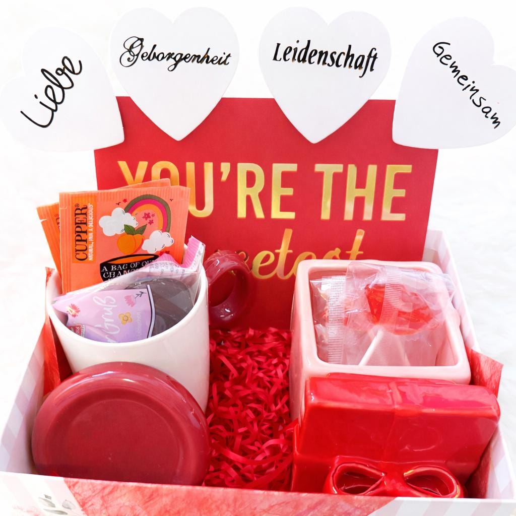 Valentinstag Geschenkset - Tasse & Keramikdose Mit Lollies, Inklusive Personalisierter Grußkarte, Fertig Zum Verschenken von Etsy - LiloAtuta