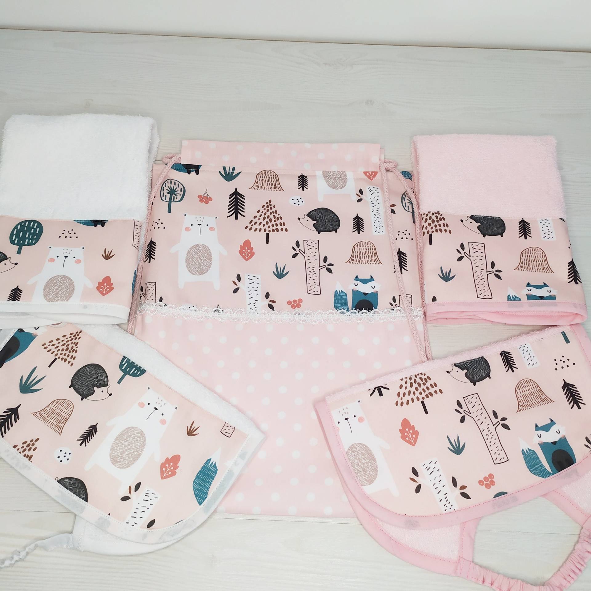 Anpassbares Kinderzimmer-Set, Abgestimmtes Rosa Für Mädchen von Etsy - LindacollectionStore