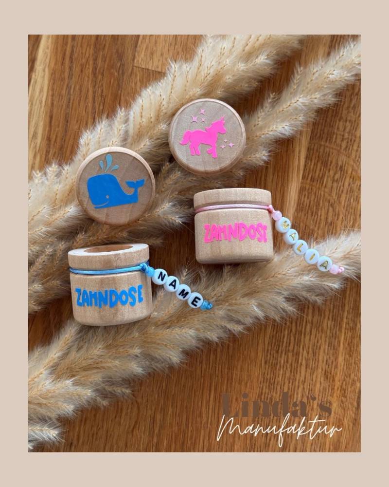 Milchzahndose Personalisiert Aus Echtholz Mit Namen Perlen Und Motiv Nach Wahl | Geschenk Einhorn, Wal, Fußball, Teddybär von Etsy - LindasManufaktur