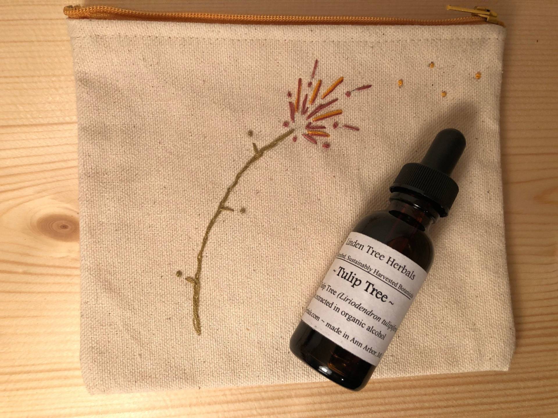 Tulpenbaum Kräutertinktur | Liriodendron Tulipifera // Natürlich Gesammelter, Natürlicher Pflanzenextrakt in Bio-Mais-Alkohol Tulpenbaum Kräutertinktur | Liriodendron Tulipifera // Natürlich Gesammelter, Natürlicher Pflanzenextrakt in Bio-Mais-Alkohol von Etsy - LindenTreeHerbals