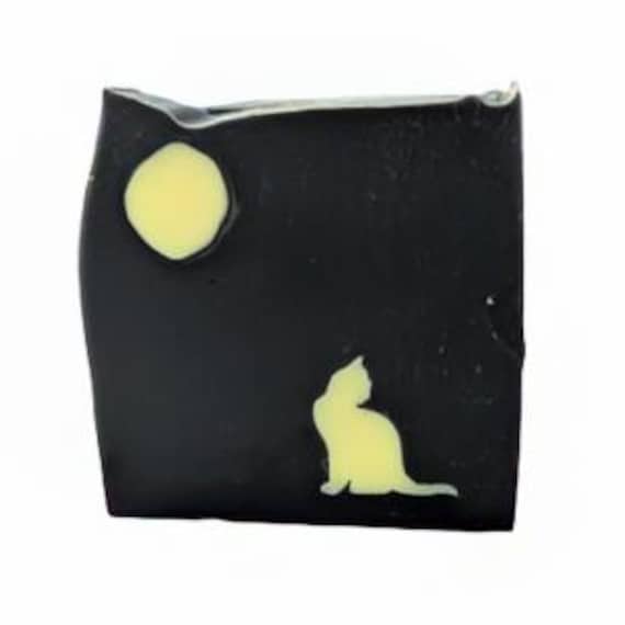 57, 00 Eur/Kg Seife "Vollmondnacht" von Etsy - Linneaseifen