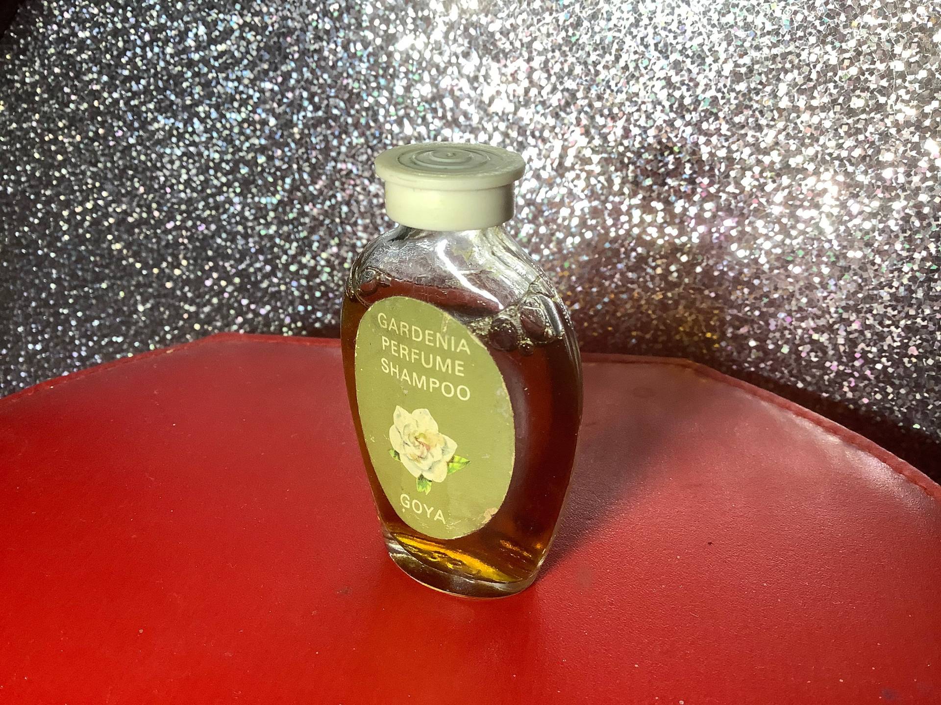Goya Gardenia Parfum Shampoo von Etsy - LipstickandPanties