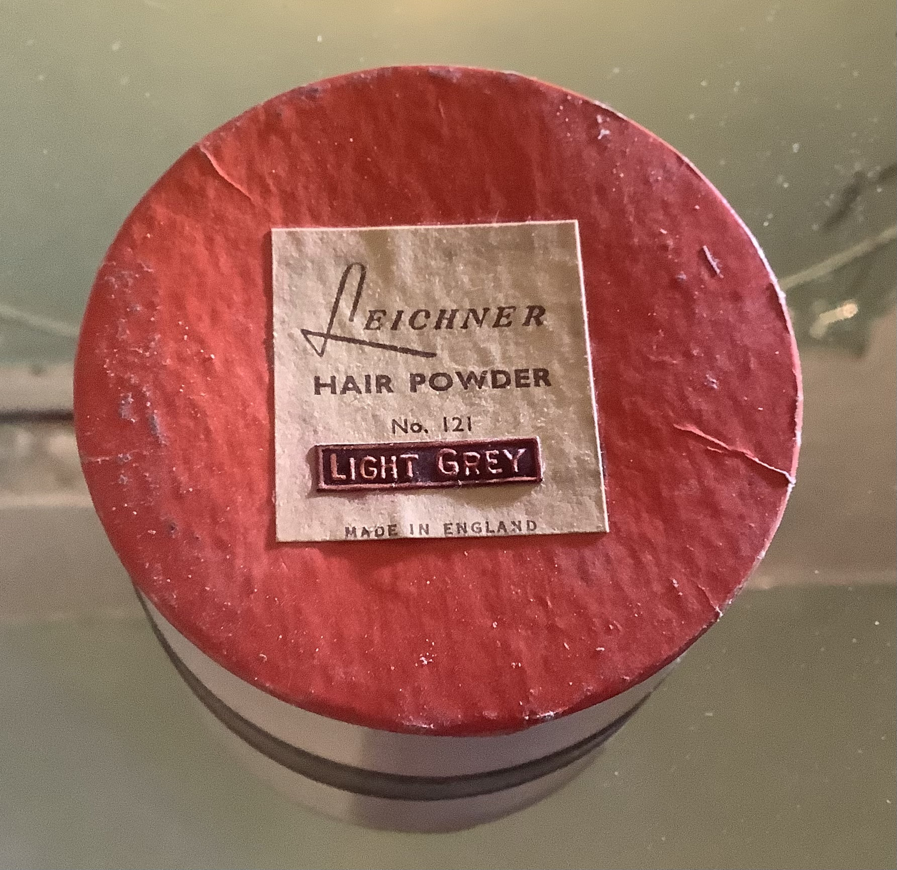 Leichner Haarpuder Hellgrau Leichner Haarpuder Hellgrau von Etsy - LipstickandPanties