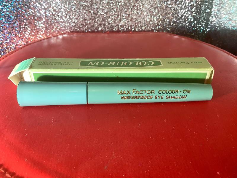 Max Faktor Limette Frostfarbe Auf Augenschatten von Etsy - LipstickandPanties