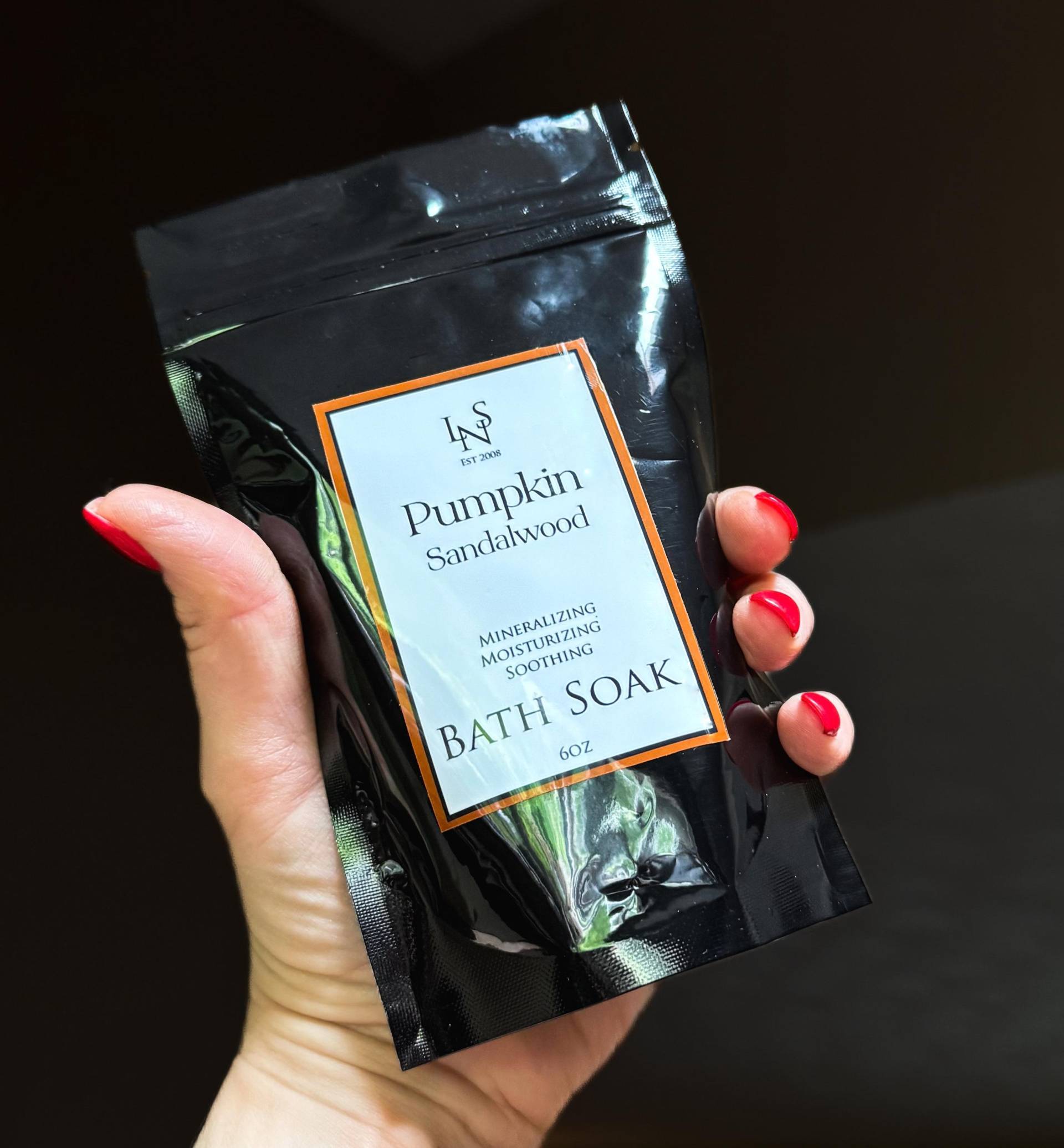 Pflegendes Bad || Feuchtigkeitsspendend Verstopft Nicht Die Poren Vorteilhaft Für Alle Hauttypen Mineralisierend Magnesiumsulfat von Etsy - LisNoirSkincare