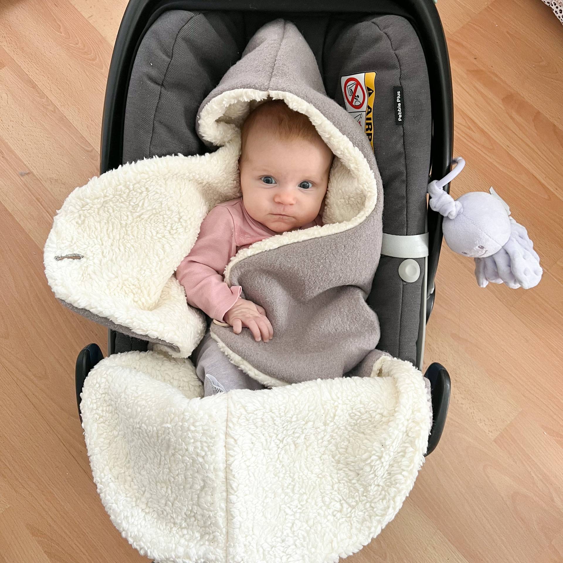 Einschlagdecke Winter Außen Wollwalk, Innen Mit Kuscheligem Teddyfell Für Babyschale 3-Punkt-Gurtsystemen Einschlagdecke Winter Außen Wollwalk, Innen Mit Kuscheligem Teddyfell Für Babyschale 3-Punkt-Gurtsystemen von Etsy - LittleANTunique