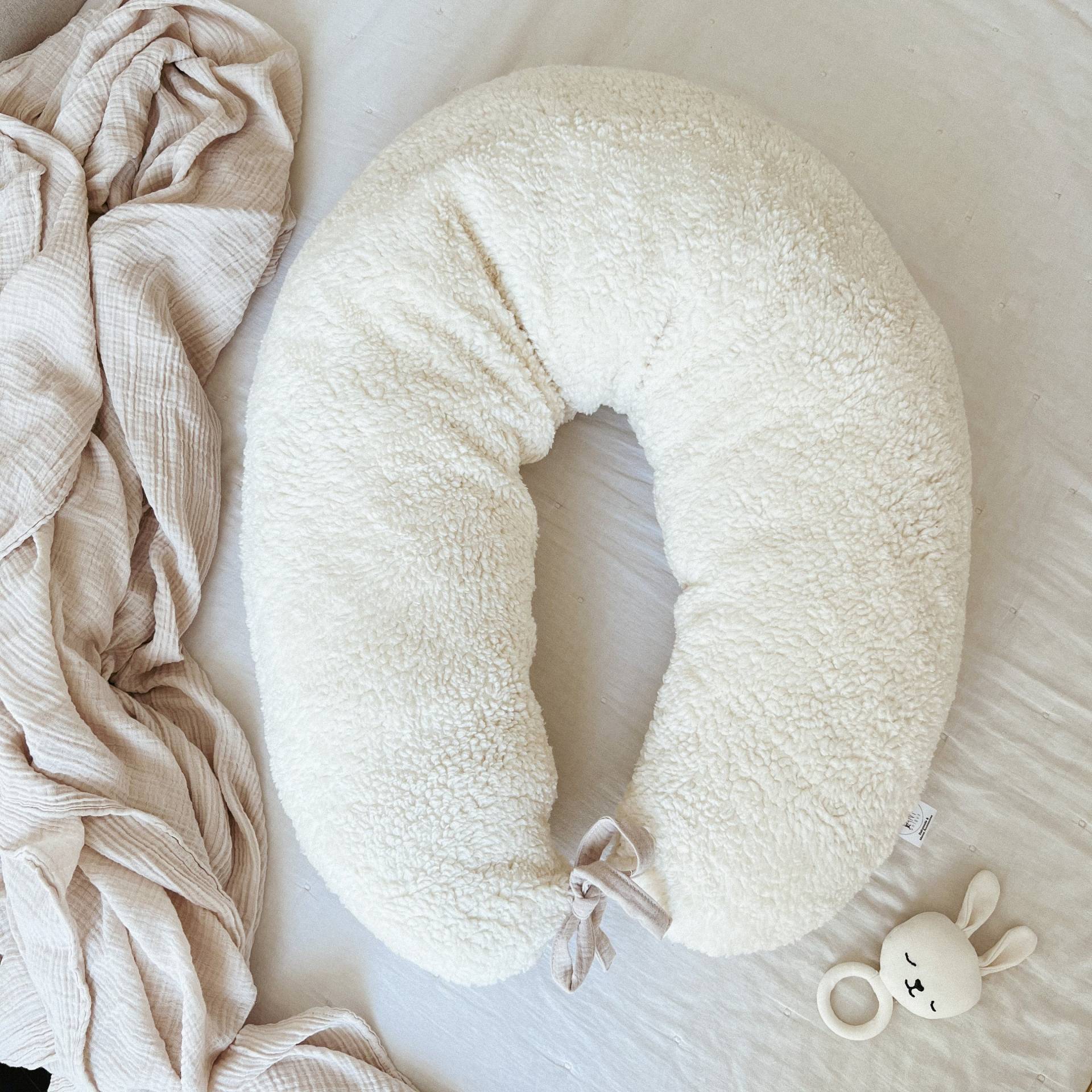 stillkissen/Seitenschläferkissen Teddyfell von Etsy - LittleANTunique