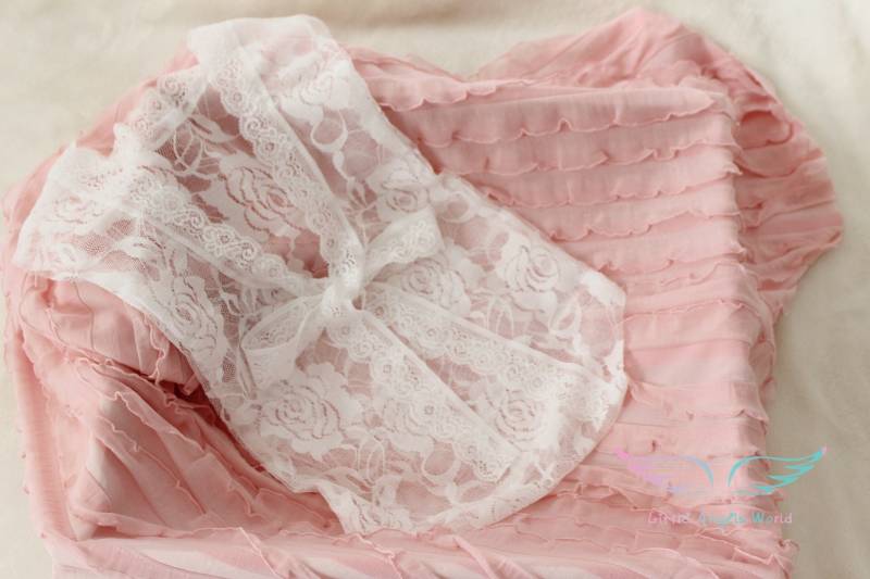 Baby Mädchen Strampler, Neugeborene Spitze Outfit, Mädchen-Dusche-Geschenk, Strampler-Set, Neugeborenen Foto Requisite von Etsy - LittleAngelsWorld