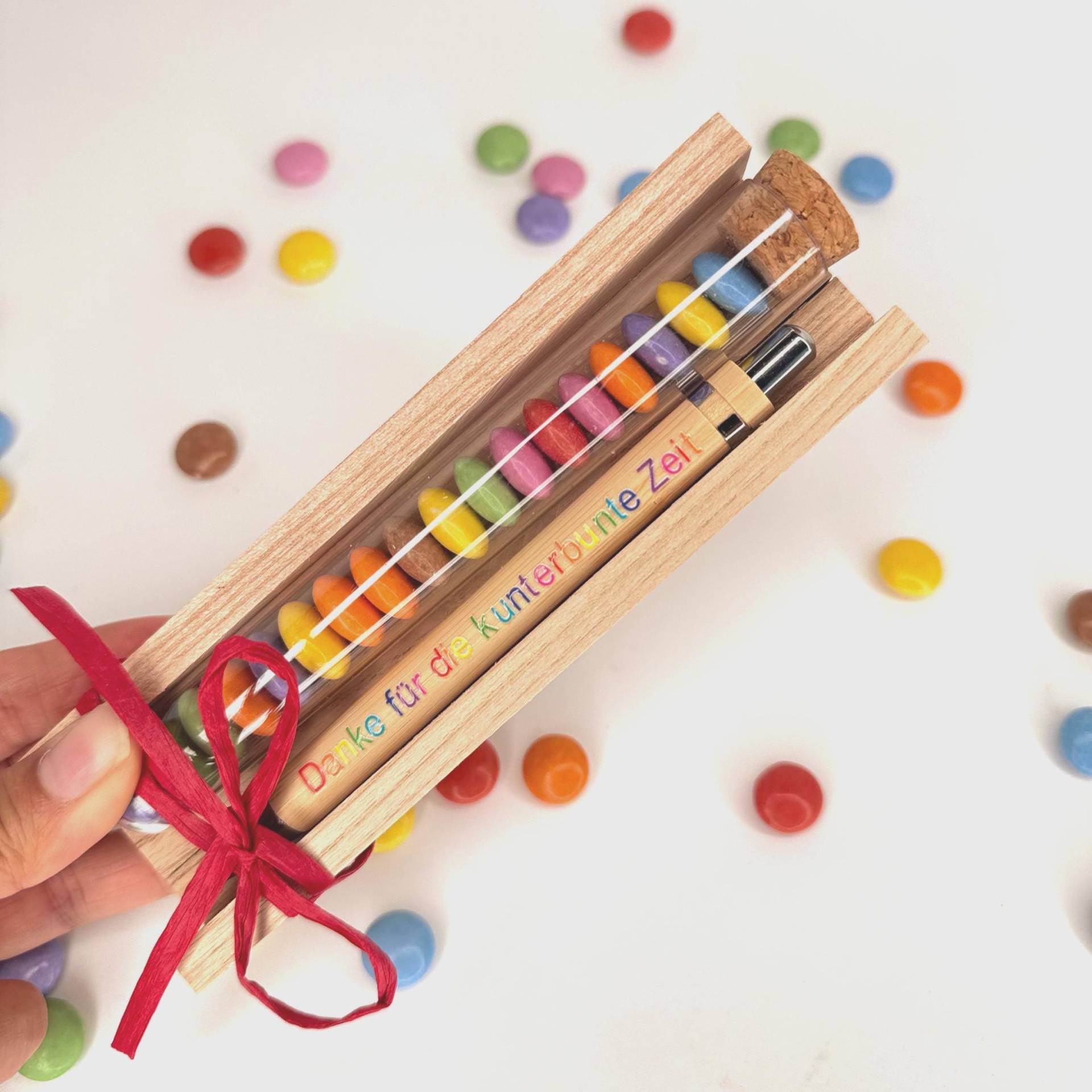 Abschiedsgeschenk Lehrerin, Danke Für Die Kunterbunte Zeit, Kugelschreiber Personalisiert, Kindergarten, Kleines Dankeschön Abschiedsgeschenk Lehrerin, Danke Für Die Kunterbunte Zeit, Kugelschreiber Personalisiert, Kindergarten, Kleines Dankeschön von Etsy - LittleBubbaShop