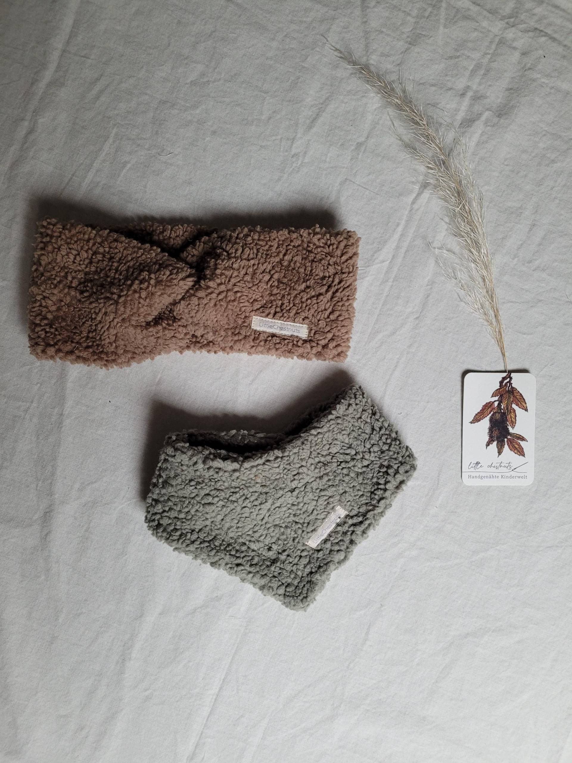 Halstuch Für Baby & Kleinkind - Kuschelweicher Teddystoff Herbst Und Winter Beige/Grün/Braun von Etsy - LittleChestnuts