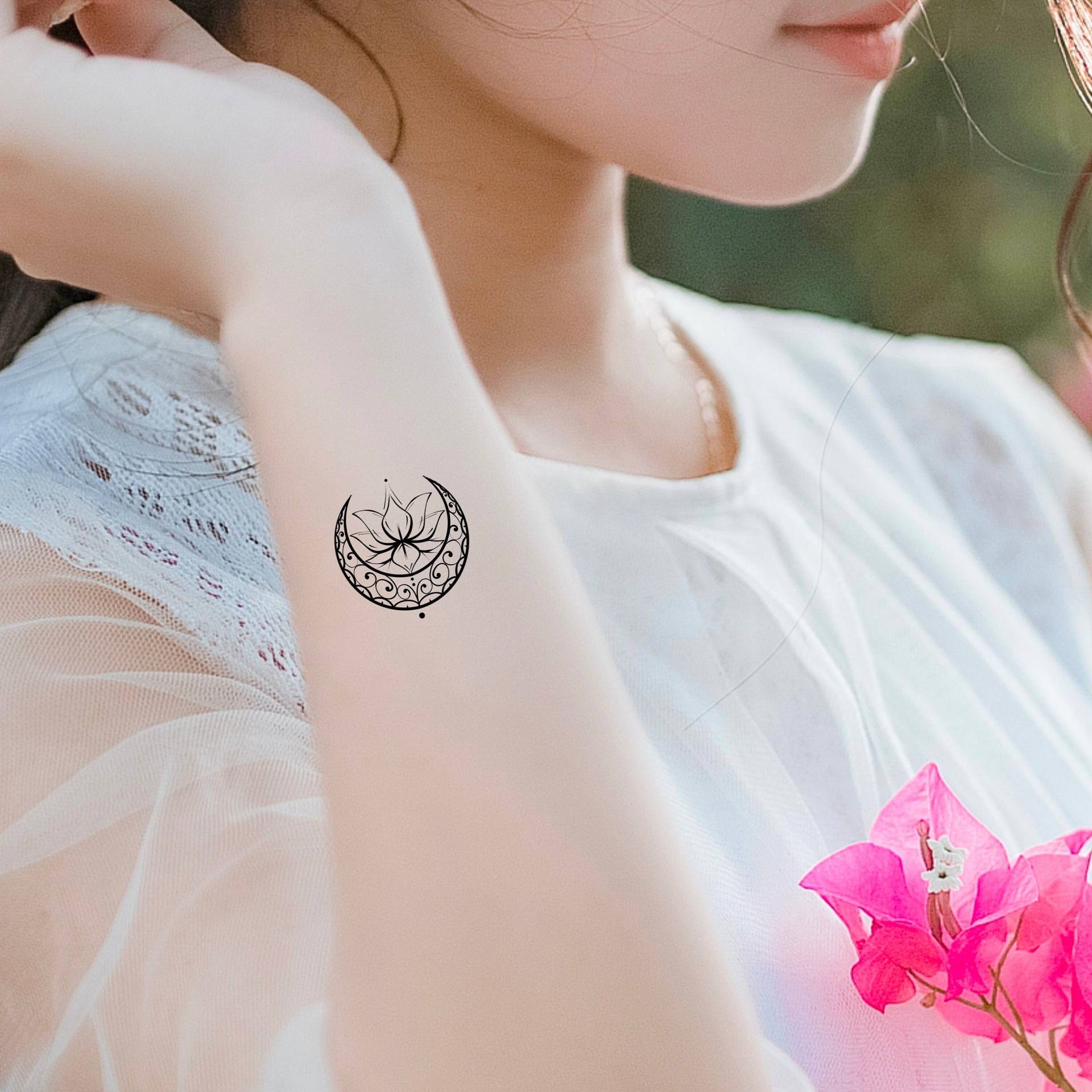 Blumen Lotus Mond Mandala Temporäres Tattoo/Halbmond von Etsy - LittleCuteTattoo